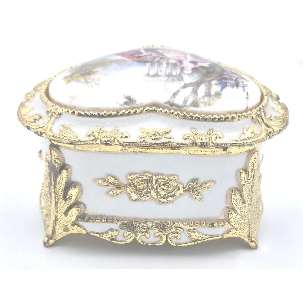 Collector's Heart‎ Music Box: Plays Beethoven's 